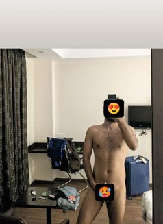 Big Hard Casanova available for all - Male escort in Bangalore Photo 5 of 6