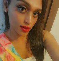 Big kok Meenakshi here - Transsexual escort in Bangalore