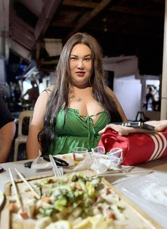 Big LADYBOY camshow master - Acompañantes transexual in Manila Photo 6 of 6