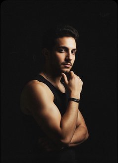 Big Le X - Acompañantes masculino in Riyadh Photo 4 of 6