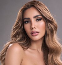 Big load top Luna Grey - Transsexual escort in Kuala Lumpur