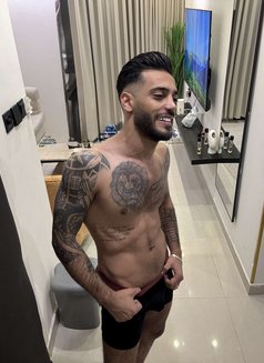 Big MACHINE HARD FUCKER - Acompañantes masculino in Riyadh Photo 10 of 11