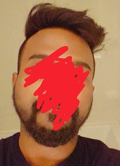 Pu**y licking - massage & full service - Male escort in Al Manama Photo 1 of 2