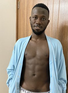 Big Massive Dick - Male escort in Muscat Photo 1 of 3