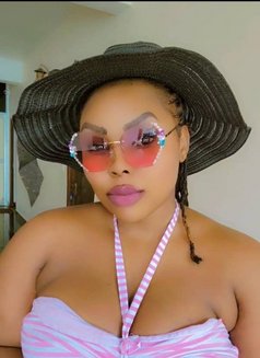 Big Melons CurvyJuicy Horny Queen Bella - puta in Bangalore Photo 9 of 12