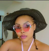 Big Melons CurvyJuicy Horny Queen Bella - puta in Bangalore Photo 5 of 8