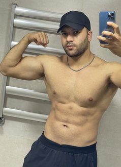 Big_One - Acompañantes masculino in Riyadh Photo 6 of 11