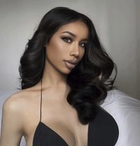BIG pennis and big breast, BOTH CUM - Transsexual escort in Riyadh