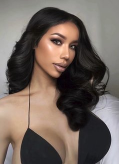 قضيب ضخم، ومؤخرة كبيرة، وقذف غزير. - Transsexual escort in Riyadh Photo 4 of 18