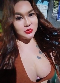 LoveonTOP - Transsexual escort in Manila Photo 14 of 16