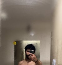 Big Smoke - Male escort in Gurgaon