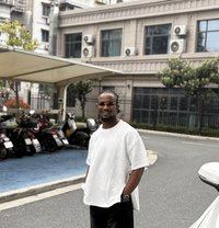 Big Sweet D Masseur - Male escort in Shanghai