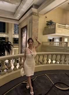 Big Tits Maurine - escort in Manila Photo 10 of 10