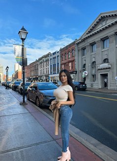 Big Tits Maurine - escort in Manila Photo 12 of 12