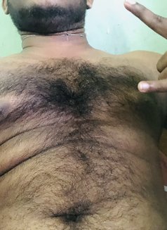 Big Tool Sahan - Acompañantes masculino in Colombo Photo 1 of 3