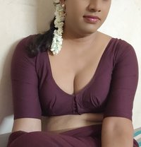 Big Tool Venba From Vadapalani - Transsexual escort in Chennai Photo 2 of 2