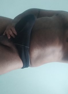 Ladies can find satisfaction here - Male escort in Pune Photo 2 of 4