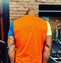 Big69 - Male escort in Abu Dhabi