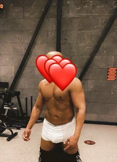 Big69 - Male escort in Abu Dhabi Photo 5 of 5