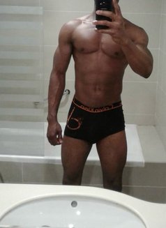 Bigandlongcock26cm - Acompañantes masculino in Johannesburg Photo 1 of 4