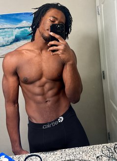 Bigblackdick - Male escort in Riyadh Photo 2 of 3