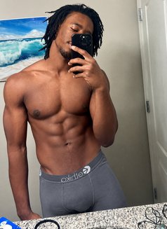 Bigblackdick - Male escort in Riyadh Photo 3 of 3