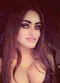 Bigboobs sexyriya - Transsexual escort in New Delhi Photo 16 of 18