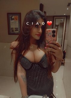 Bigboobs sexyriya - Acompañantes transexual in New Delhi Photo 14 of 14