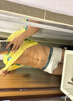 BigBrazilian - Acompañantes masculino in Hong Kong Photo 4 of 6