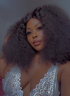 Bigchoco - masseuse in Abuja Photo 3 of 5