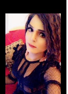 BIGCOCK MODEL - Transsexual escort in New Delhi Photo 14 of 17