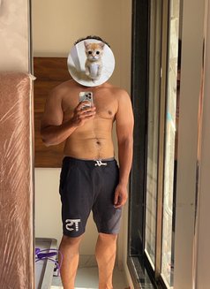 Bigdickdaddy22 - Male escort in Mumbai Photo 4 of 7