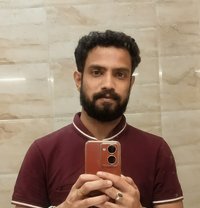 Bigfoot - masseur in Kolkata