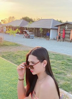 Biggest BigDick in Town - Acompañantes transexual in Dubai Photo 13 of 18