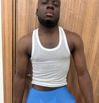 Biggestcucumber - Acompañantes masculino in Doha