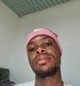Bigjames Victor - masseur in Accra Photo 1 of 2