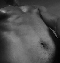 Bigjames Victor - masseur in Accra