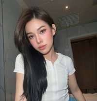 Bigky - Transsexual escort in Abu Dhabi