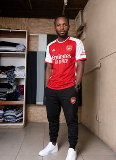 Bigspoon - Intérprete masculino de adultos in Port Harcourt Photo 3 of 3