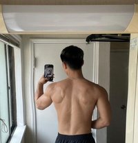 Bigwhit8inch - Male escort in Kuala Lumpur