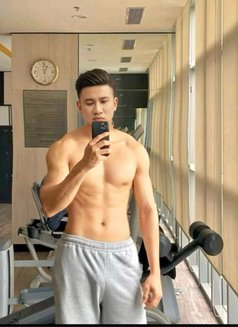 Bigwith"8inch - Male escort in Kuala Lumpur Photo 1 of 5