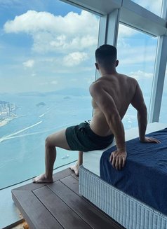 Bigwith"8inch - Male escort in Kuala Lumpur Photo 3 of 7