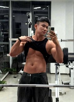 Bigwith"8inch - Male escort in Kuala Lumpur Photo 7 of 7