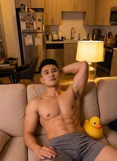 Bigwith"8inch - Male escort in Singapore Photo 5 of 6