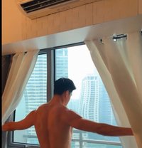 Bigwith8inch - Male escort in Singapore