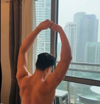Bigwith8inch - Male escort in Singapore