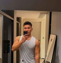 Bigwith8inch - Male escort in Singapore