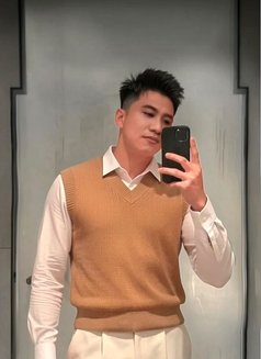 Bigwith"8inch - Male escort in Singapore Photo 8 of 9