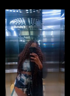 Bikira - Acompañantes transexual in Nairobi Photo 12 of 17