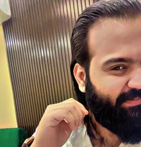 Bilal - Male companion in Lahore